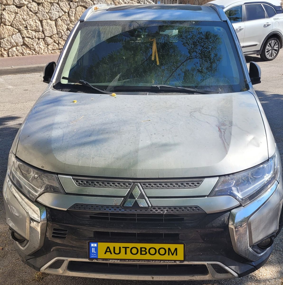 Mitsubishi Outlander 2ème main, 2021, main privée