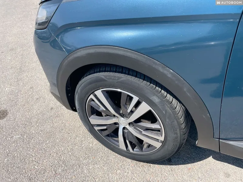 Peugeot 3008 2nd hand, 2022