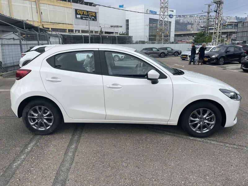 Mazda 2 с пробегом, 2022