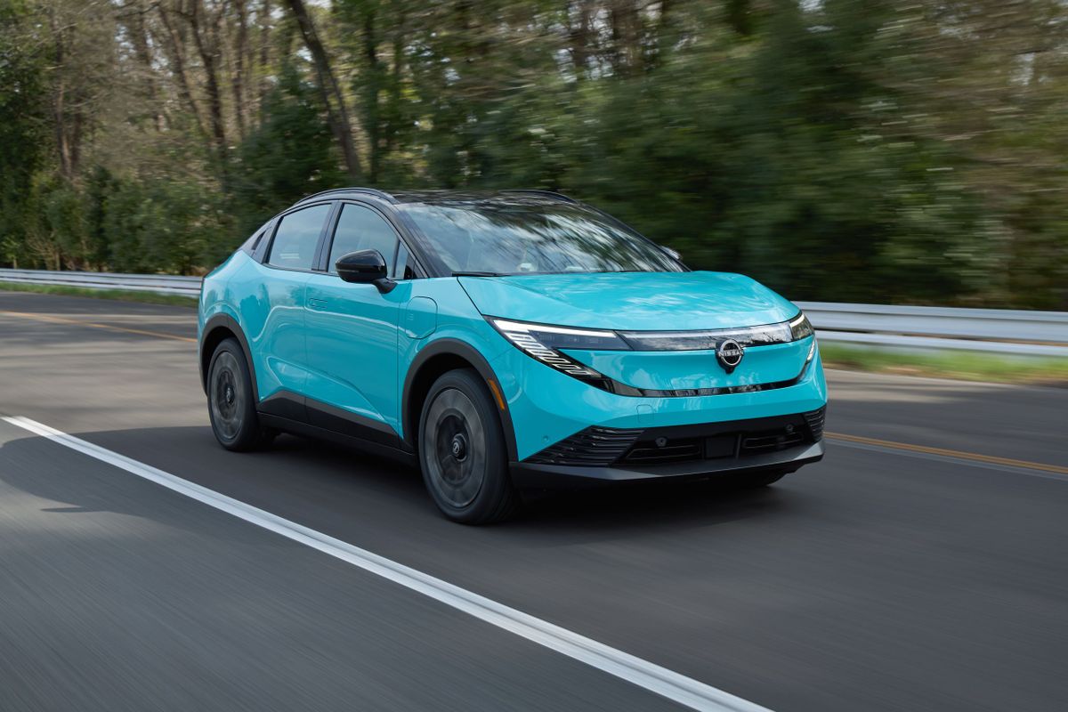 Nissan Leaf 2025. Кузов, экстерьер. Хэтчбек 5 дв., 3 поколение