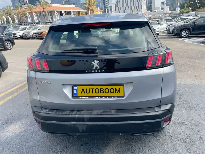 Peugeot 3008 2nd hand, 2021