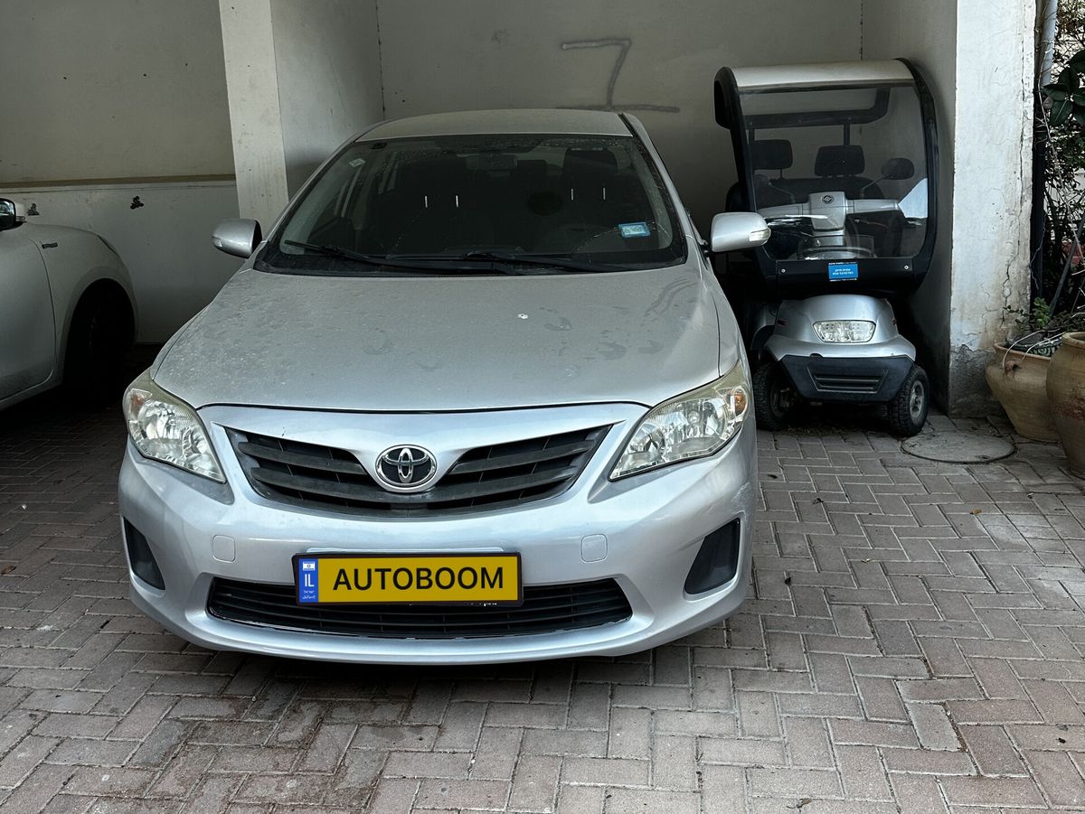 Toyota Corolla 2nd hand, 2010, private hand