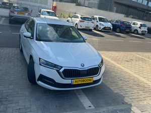 Skoda Octavia, 2022, фото