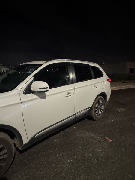 Mitsubishi Outlander 2nd hand, 2019, private hand