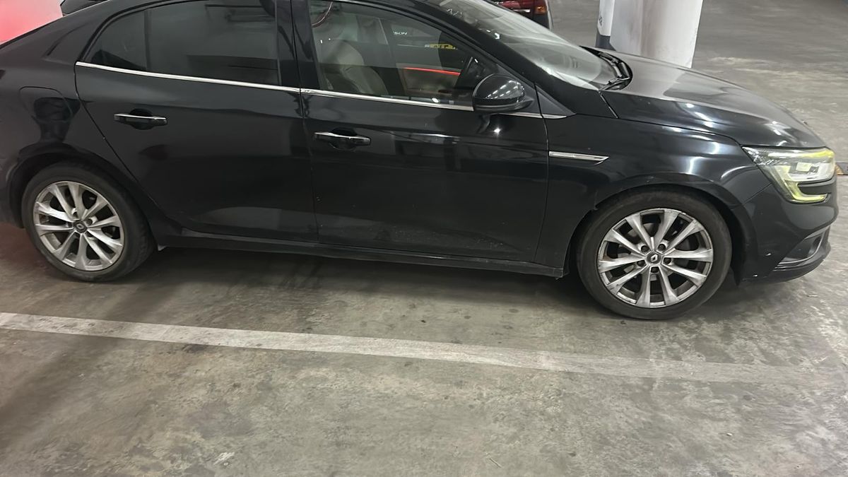 Renault Megane 2nd hand, 2019, private hand