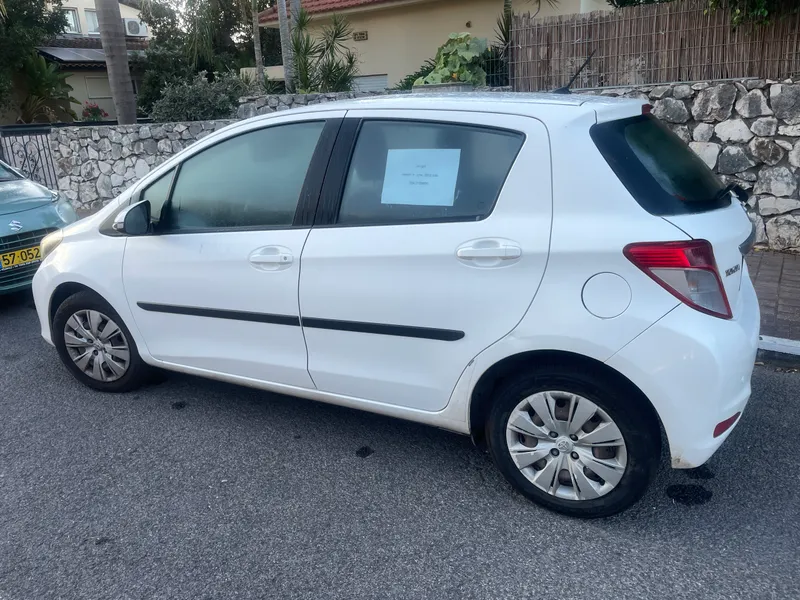 Toyota Yaris 2ème main, 2012, main privée