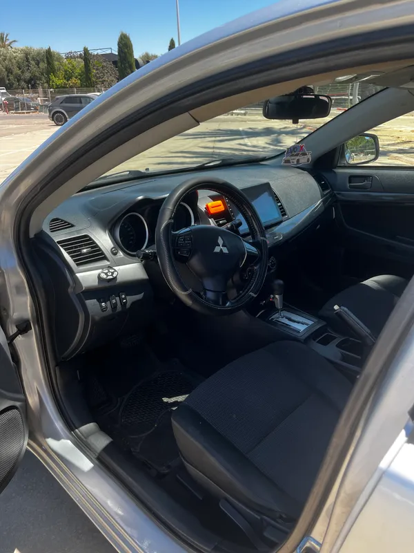 Mitsubishi Lancer 2nd hand, 2010, private hand