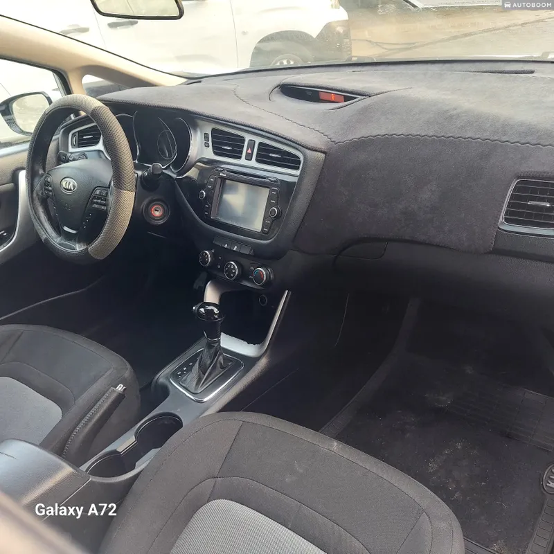 Kia Ceed 2nd hand, 2017, private