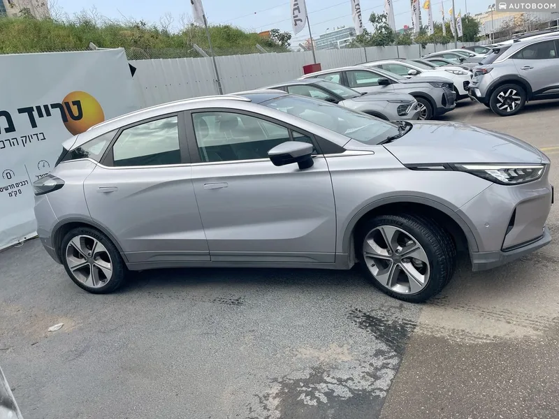 Geely Geometry C 2nd hand, 2022, private