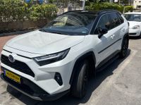 Toyota RAV4 2nd hand, 2024, private