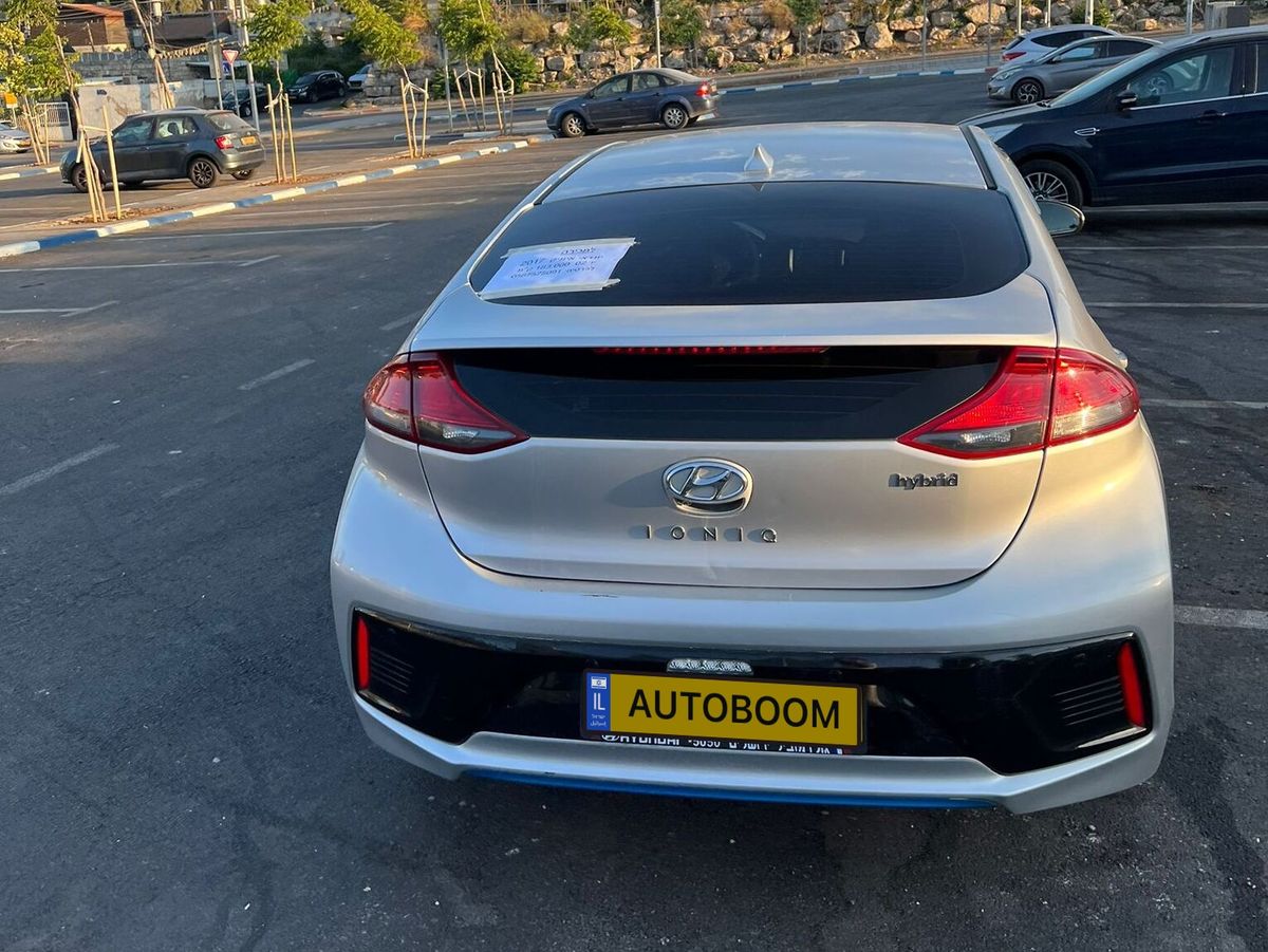 Hyundai IONIQ 2nd hand, 2017, private hand