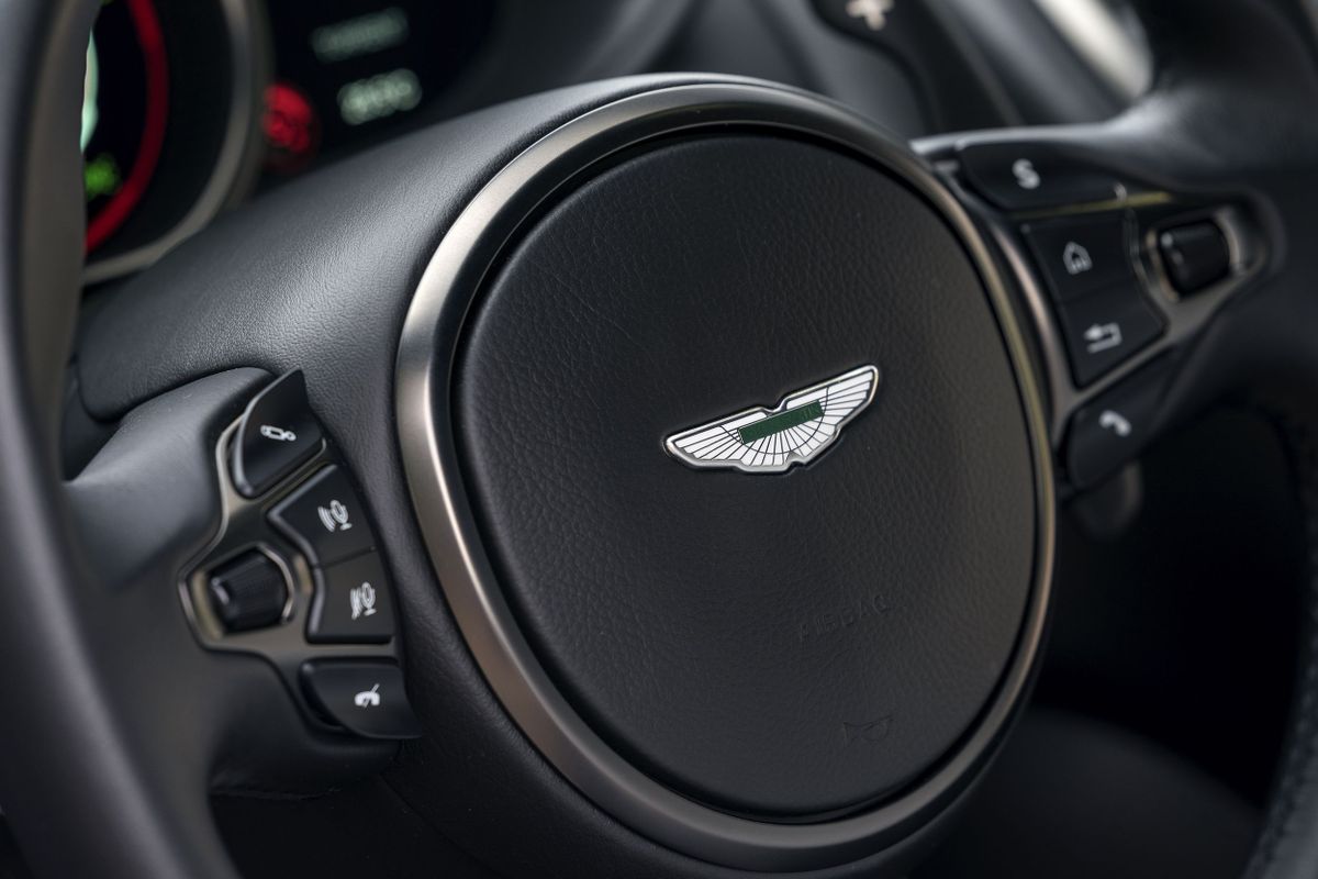 Aston Martin DB11 2016. Steering wheel. Coupe, 1 generation