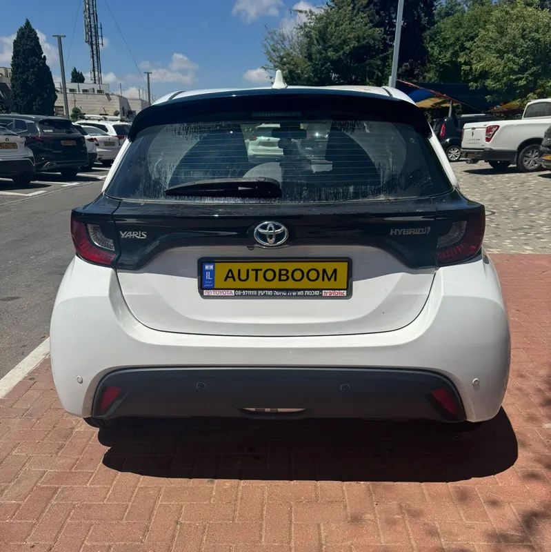 טויוטה יאריס יד 2 רכב, 2021, פרטי