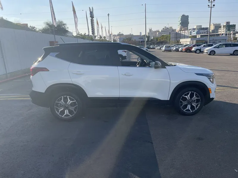 Kia Seltos 2nd hand, 2022, private hand