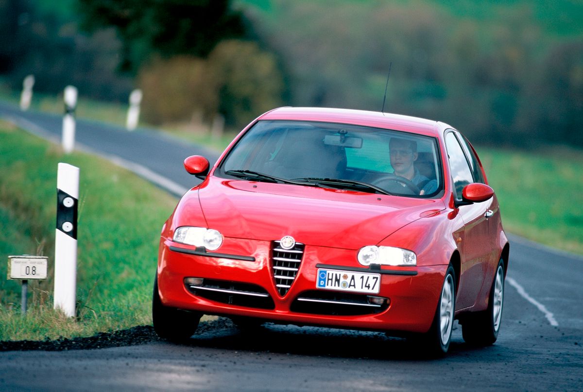 Alfa Romeo 147 2000. Carrosserie, extérieur. Hatchback 3-portes, 1 génération