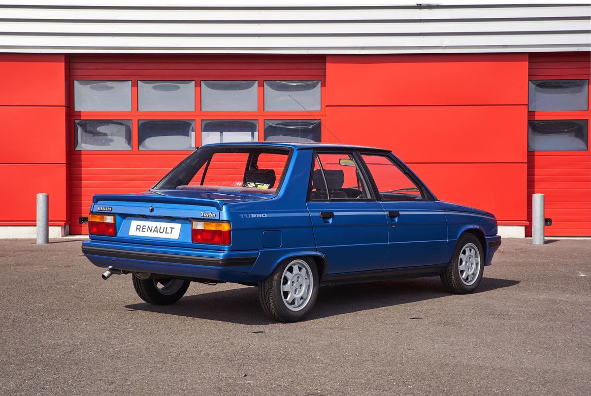 Renault 9 1981. Carrosserie, extérieur. Berline, 1 génération