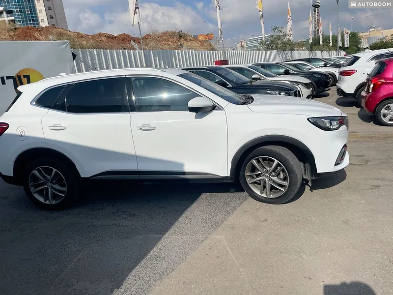 MG EHS יד 2 רכב, 2022, פרטי