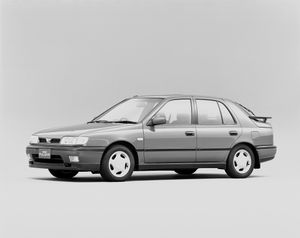 Nissan Pulsar 1990. Carrosserie, extérieur. Mini 5-portes, 4 génération