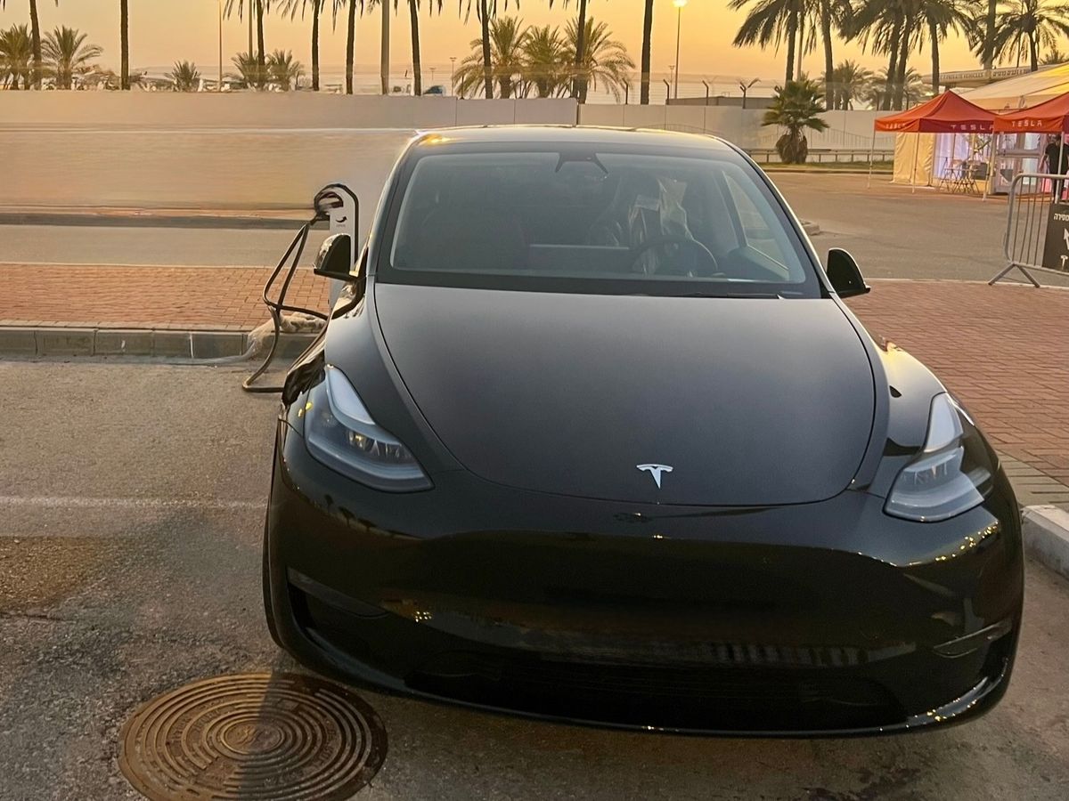 Tesla Model Y с пробегом, 2022, частная рука
