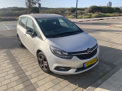 Opel Zafira, 2017, фото