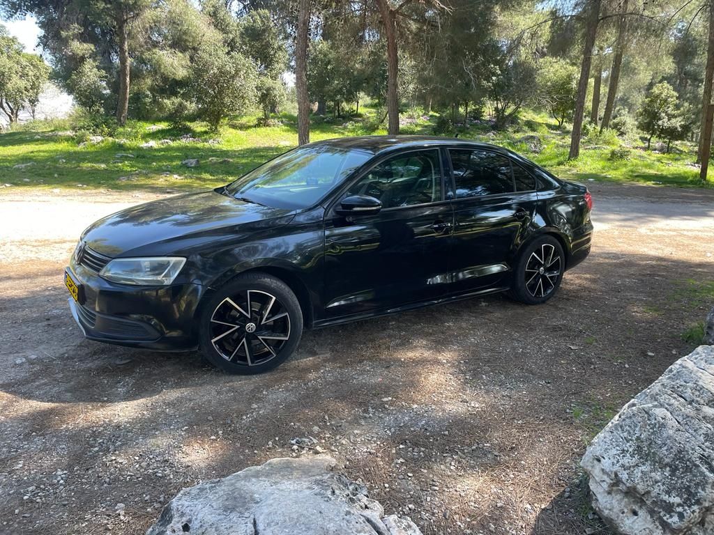 Volkswagen Jetta 2ème main, 2013, main privée