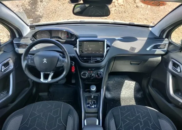 Peugeot 2008 с пробегом, 2019