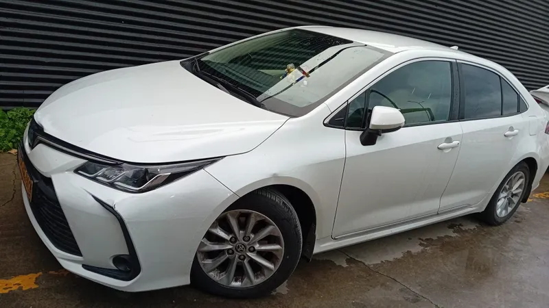 Toyota Corolla 2nd hand, 2022, private hand