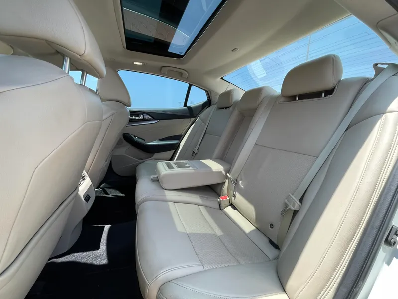 Nissan Maxima 2ème main, 2021, main privée