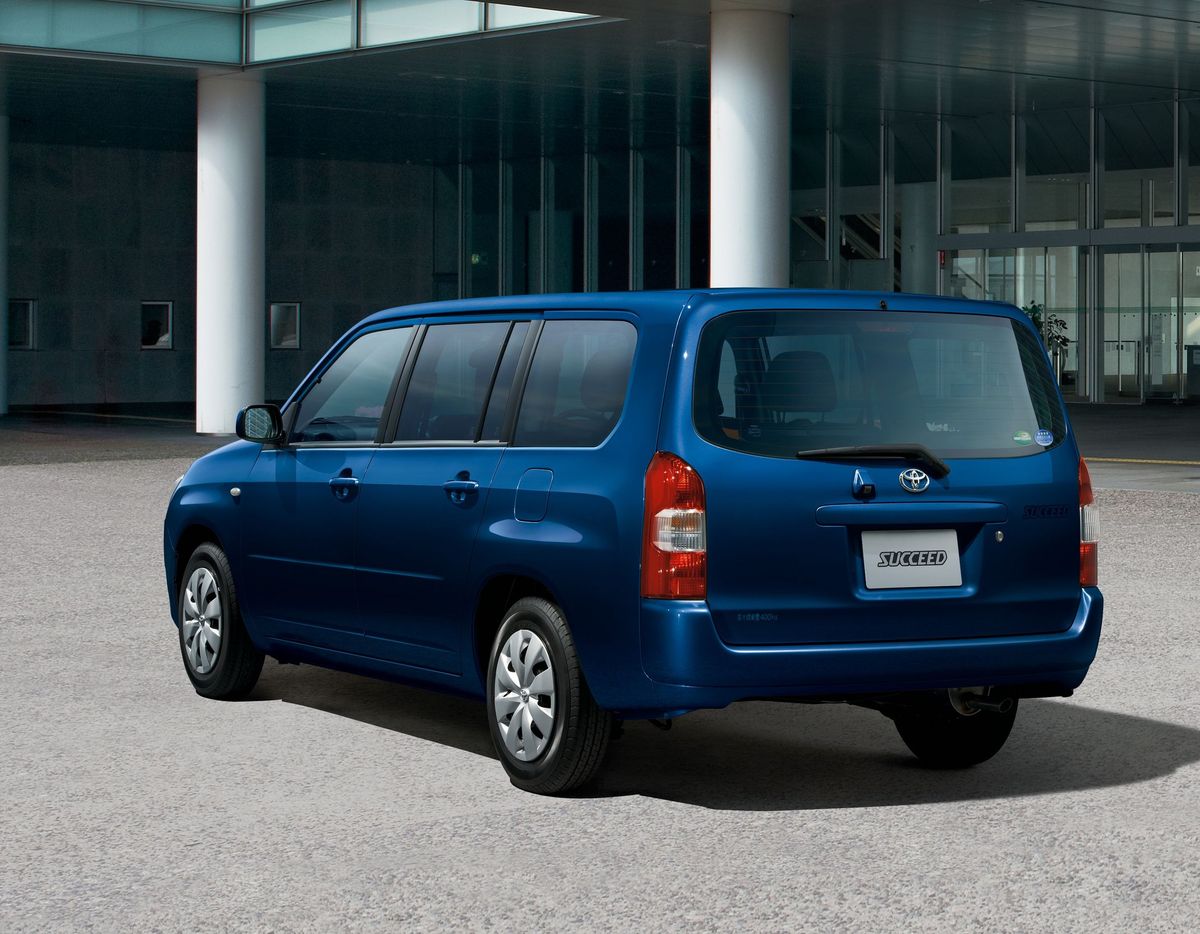 Toyota Succeed 2014. Bodywork, Exterior. Estate 5-door, 1 generation, restyling