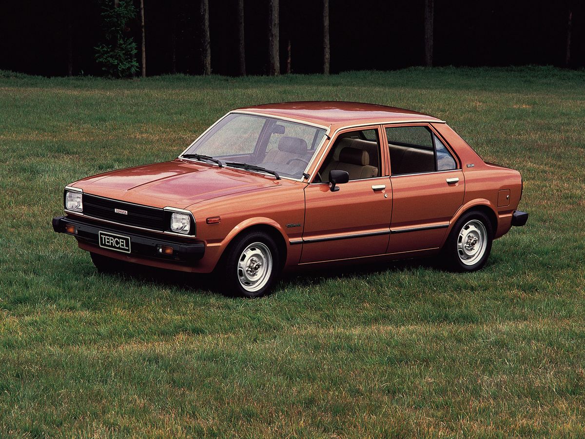 Toyota Corsa 1978. Carrosserie, extérieur. Berline, 1 génération