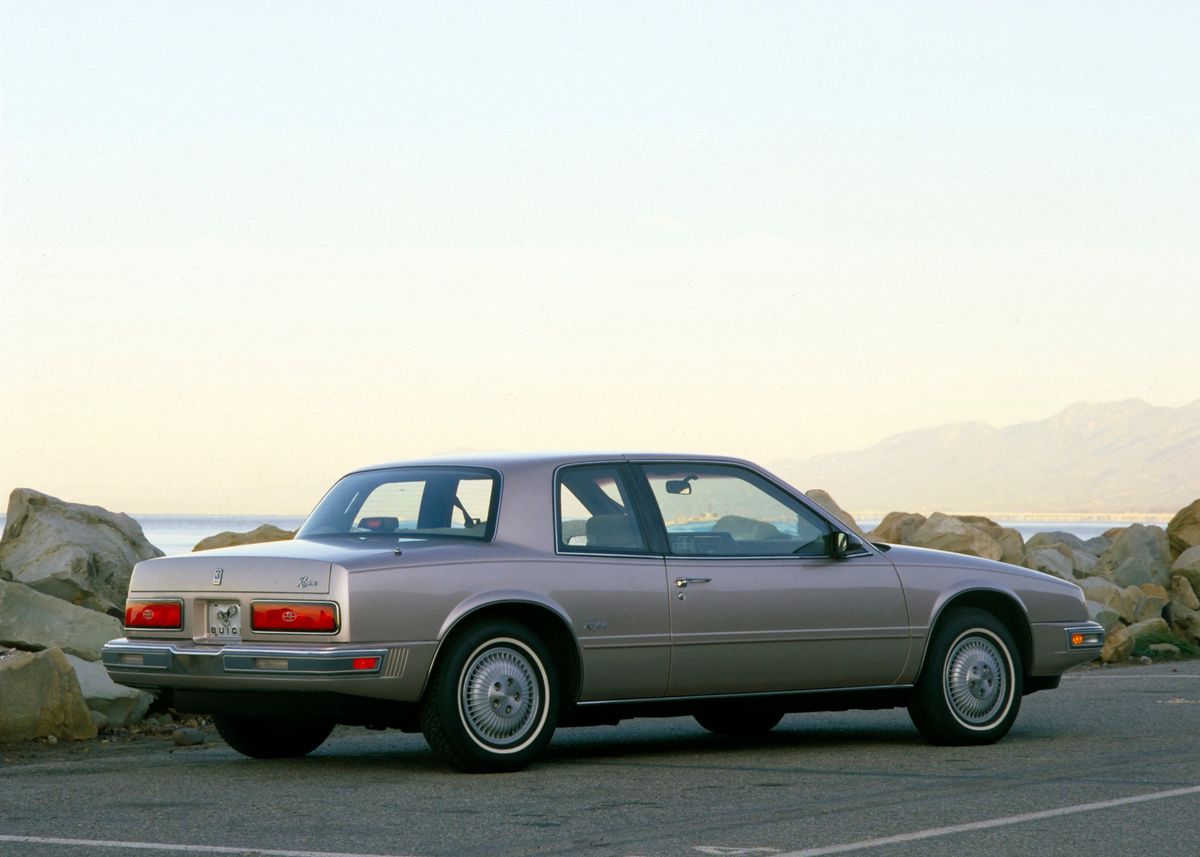 Buick Riviera 1985. Carrosserie, extérieur. Coupé, 7 génération
