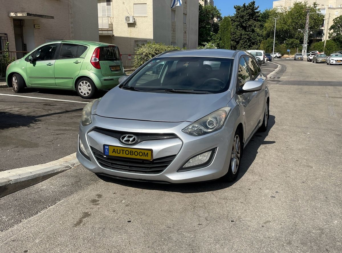יונדאי i30 יד 2 רכב, 2015, פרטי