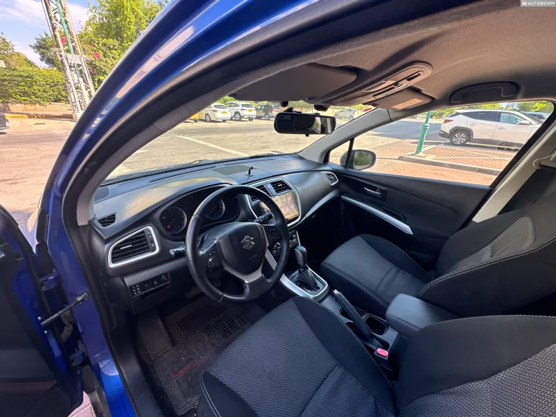 Suzuki Crossover SX4 с пробегом, 2014