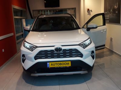 Toyota RAV4 2nd hand, 2020, private hand