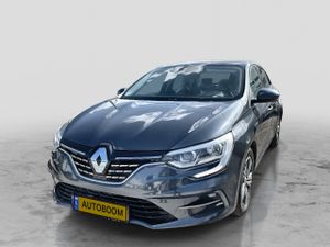 Renault Megane, 2022, photo