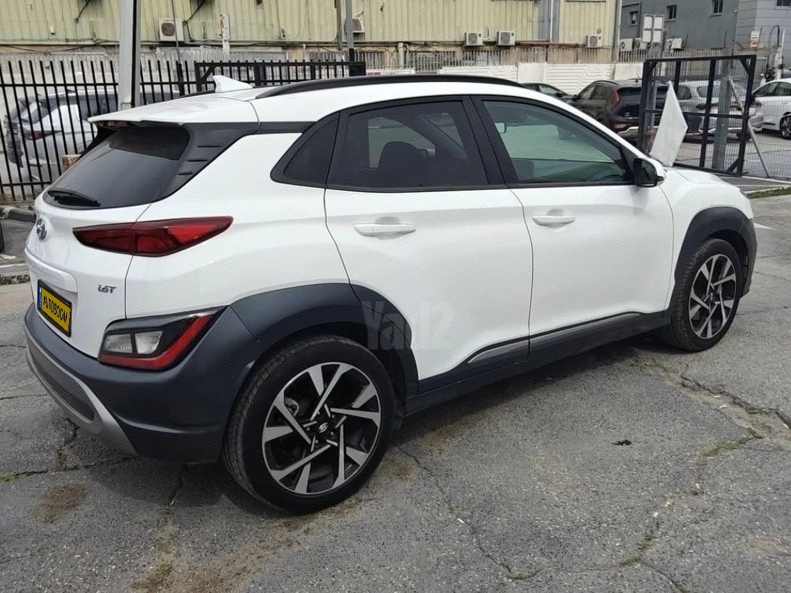 Hyundai Kona 2nd hand, 2023, private