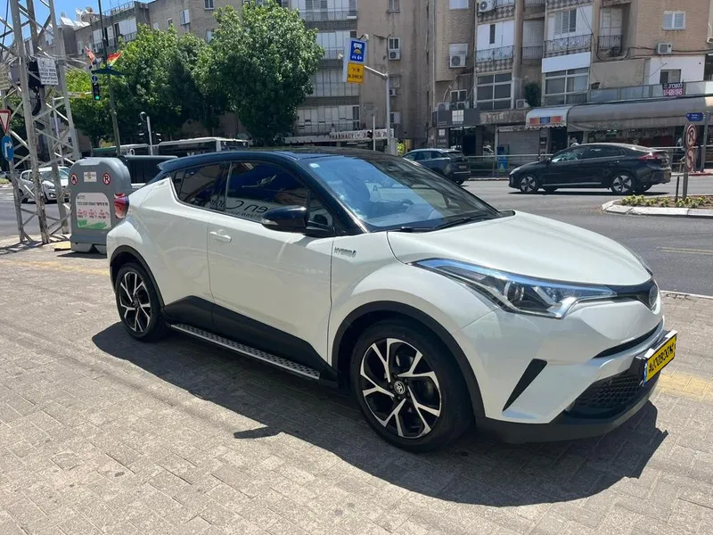 Toyota C-HR с пробегом, 2017, частная рука