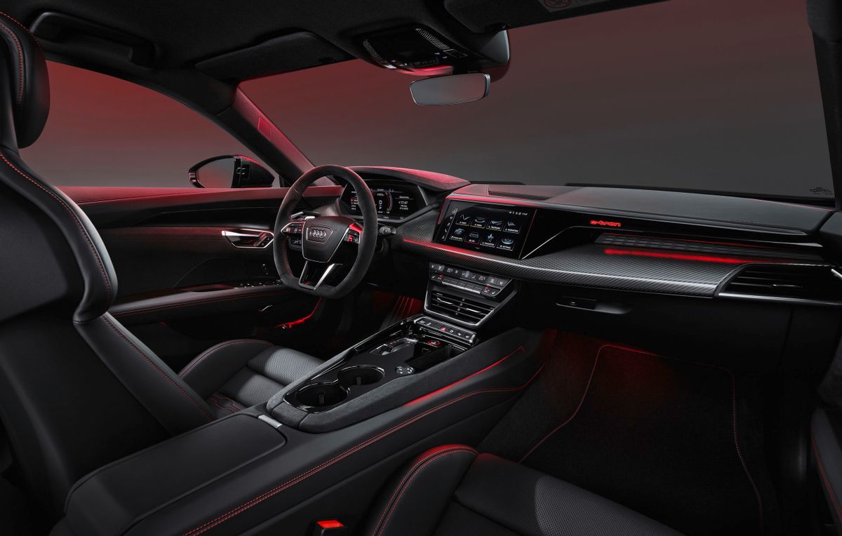 Ауди RS e-tron GT 2021. Передние сидения. Седан, 1 поколение