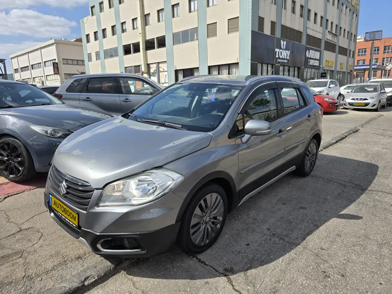 סוזוקי SX4 יד 2 רכב, 2015