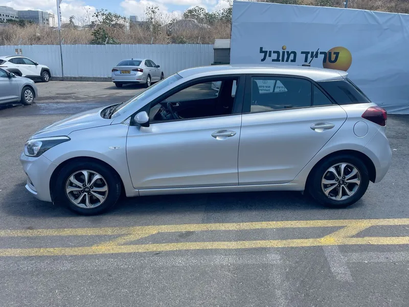 יונדאי i20 יד 2 רכב, 2019, פרטי