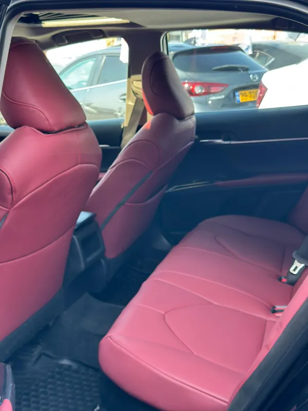 Toyota Camry 2nd hand, 2020, private hand