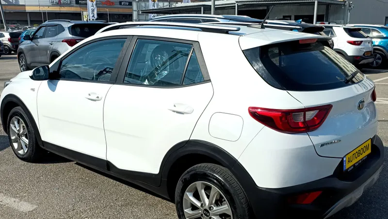 Kia Stonic с пробегом, 2021