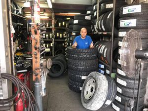 Tires Barak And Or، صورة