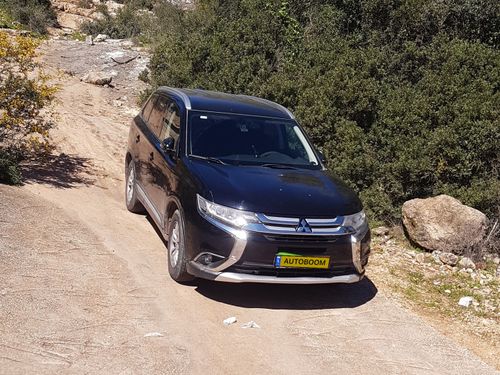 מיצובישי אאוטלנדר‏, 2017, תמונה