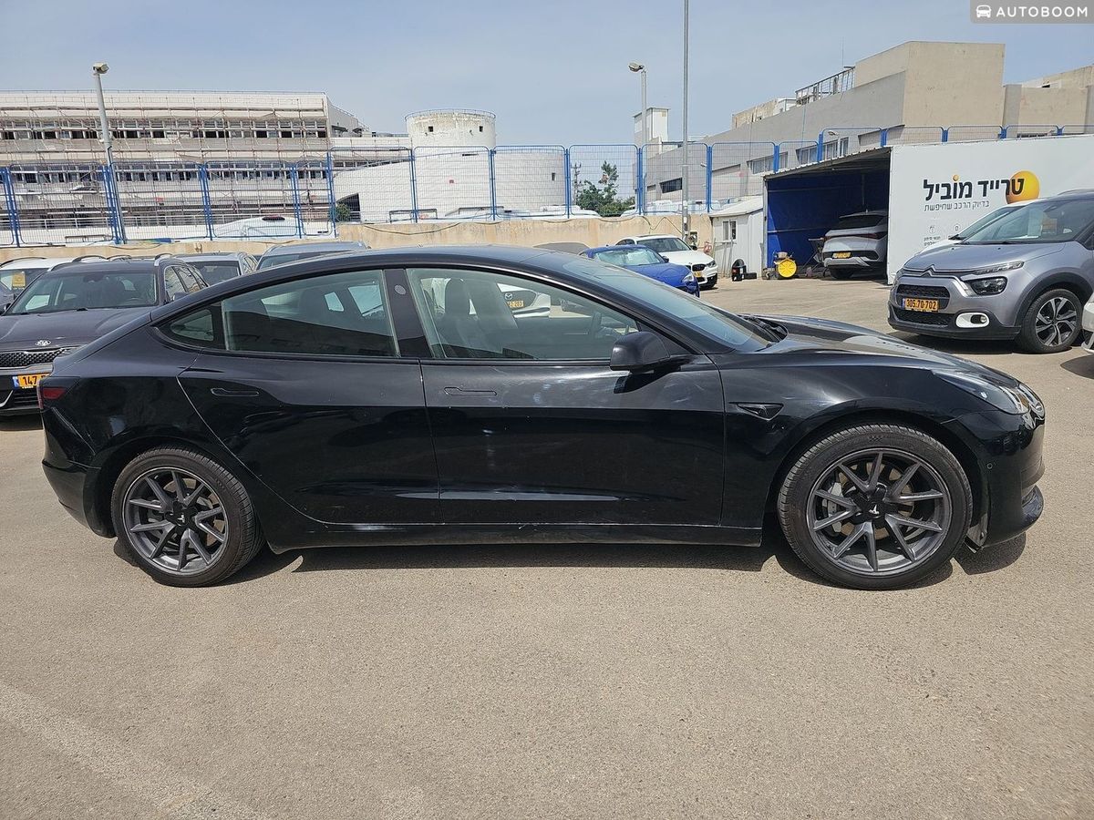Tesla Model 3 2nd hand, 2021