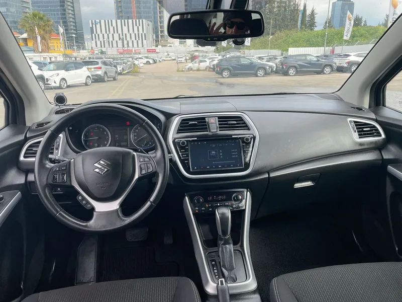 Suzuki SX4 2nd hand, 2022, private hand