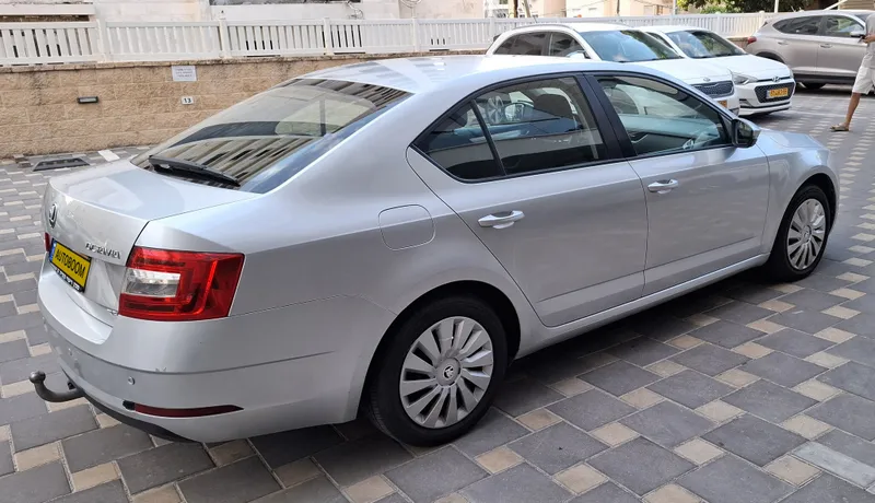 Škoda Octavia 2ème main, 2017, main privée