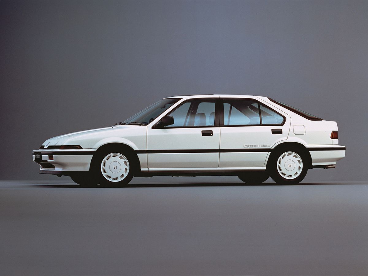 הונדה אינטגרה ‏1985. מרכב, צורה. האצ'בק 5 דלתות, 1 דור