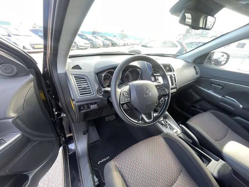 Mitsubishi ASX с пробегом, 2018
