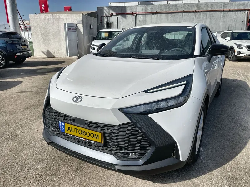 טויוטה C-HR רכב חדש, 2025, פרטי
